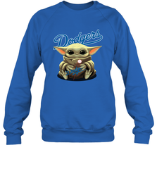 Baby Yoda Hugs The Los Angeles Dodgers Shirts Sweatshirt - PrimaryTee