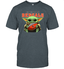 Baby Yoda Loves The Cincinnati Bengals Star Wars NFL Shirts Men's T-Shirt - PrimaryTee